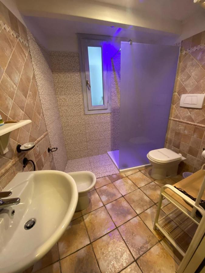 Artroom Apartments Olbia Bagian luar foto