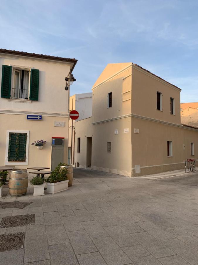 Artroom Apartments Olbia Bagian luar foto